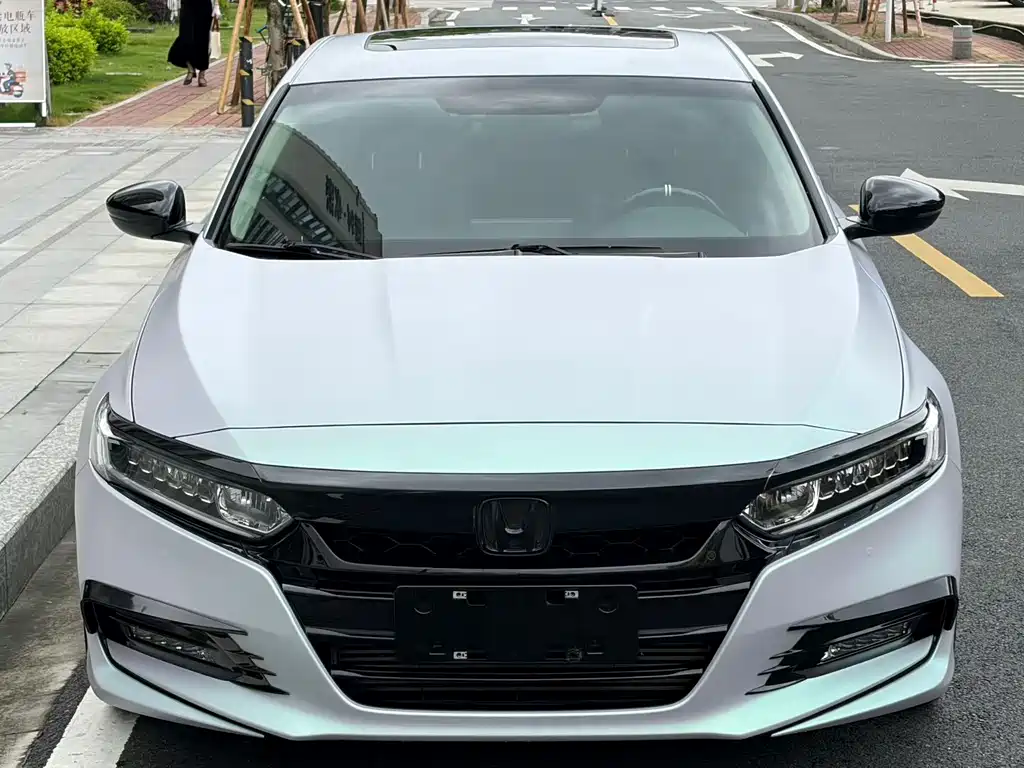 Honda Accord 2020 — фото 3