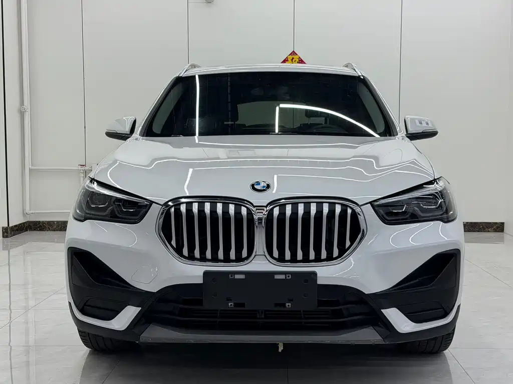 BMW X1 2022 — фото 2
