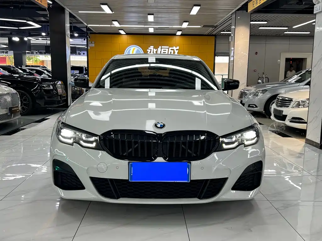 BMW 3 Series 2022