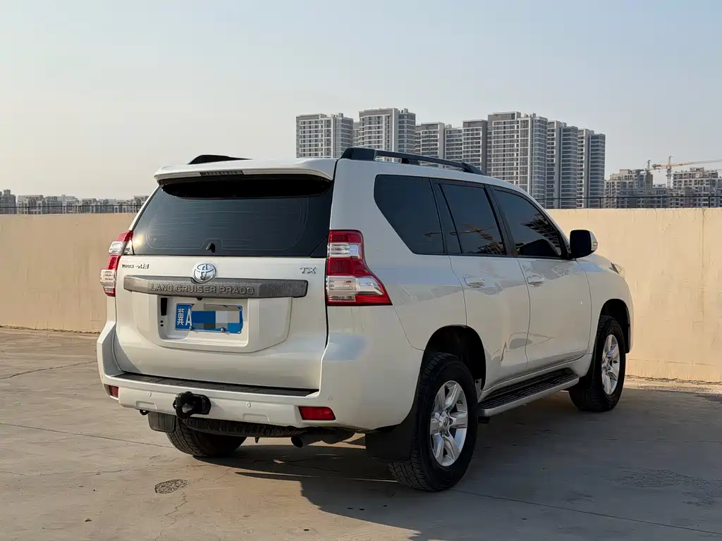 Toyota Prado 2016 — фото 14