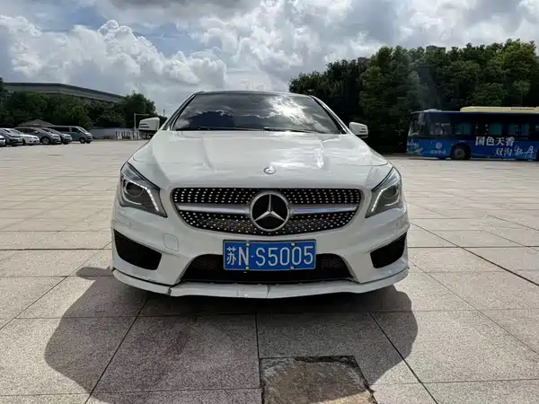 Mercedes-Benz CLA 2016