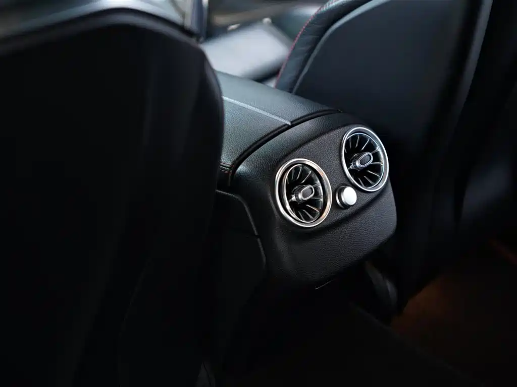 Mercedes-Benz C-Class AMG 2019 — фото 35