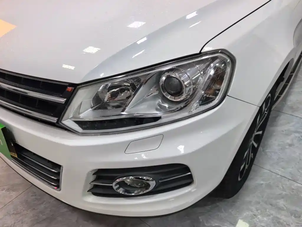 Zotye T600 2015 — фото 24