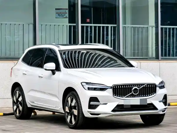 Volvo XC60 Plug-In Hybrid 2023
