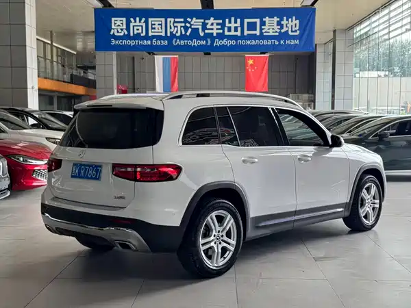 Mercedes-Benz GLB 2021