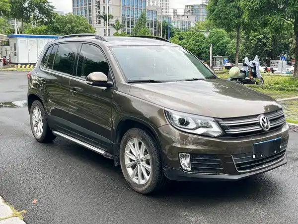 Volkswagen Tiguan 2015