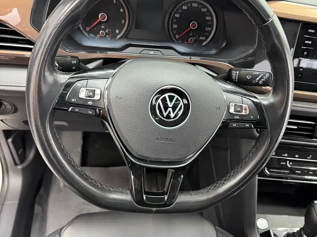 Volkswagen Tharu 2022
