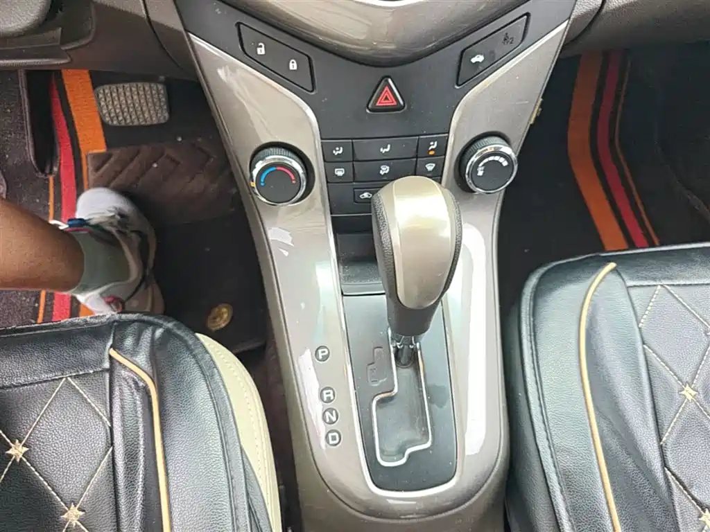 Chevrolet Cruze 2016 — фото 14