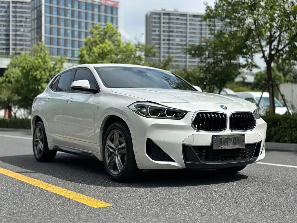 BMW X2 2021 — фото 3