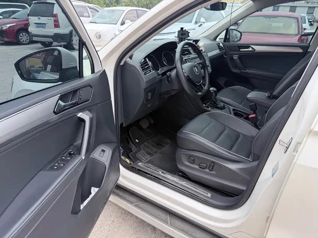 Volkswagen Tiguan L 2017