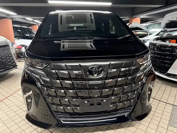 Toyota Alphard 2023