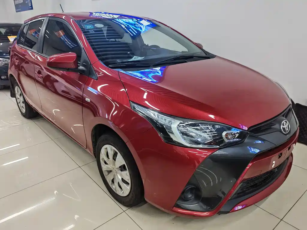 Toyota Yaris L 2018 — фото 2