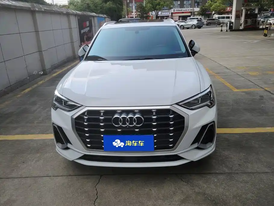 Audi Q3 2022