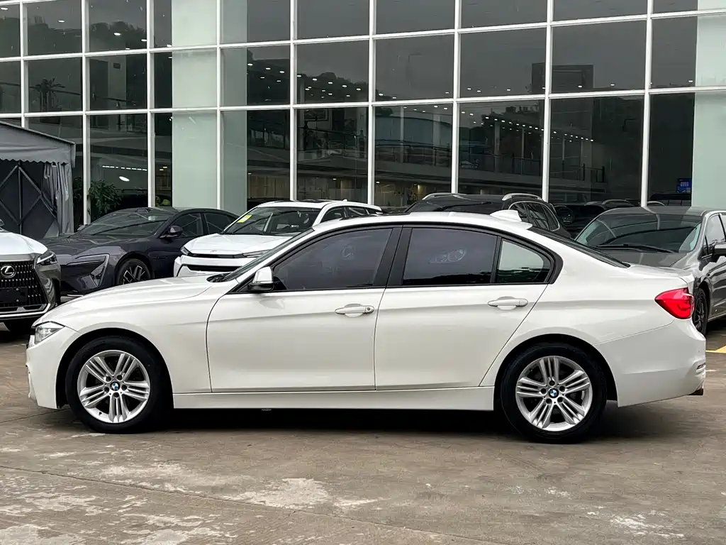 BMW 3 Series 2016 — фото 3