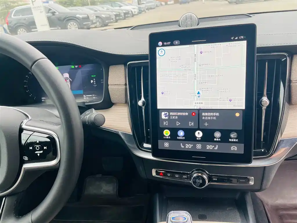 Volvo S90 PHEV 2025 — фото 13