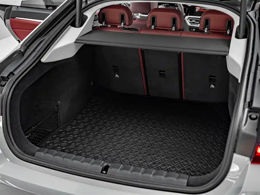 BMW 4 Series 2023 — фото 43