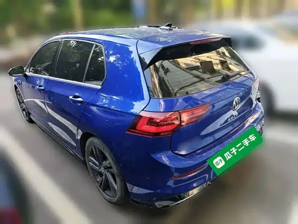 Volkswagen Golf 2021