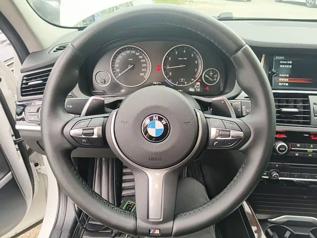 BMW X3 2018 — фото 11