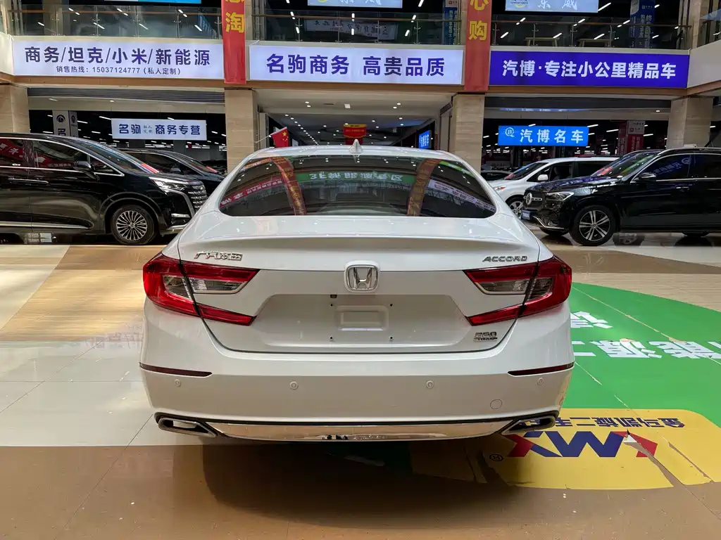 Honda Accord 2019 — фото 7