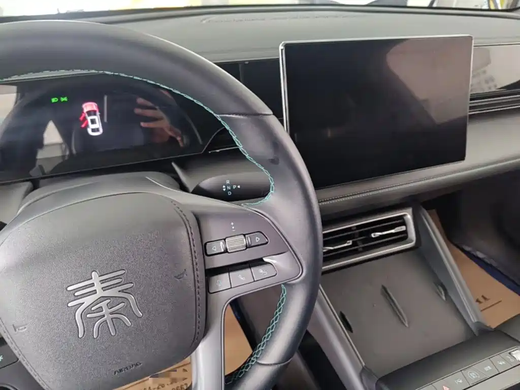 BYD Qin L 2025 — фото 14