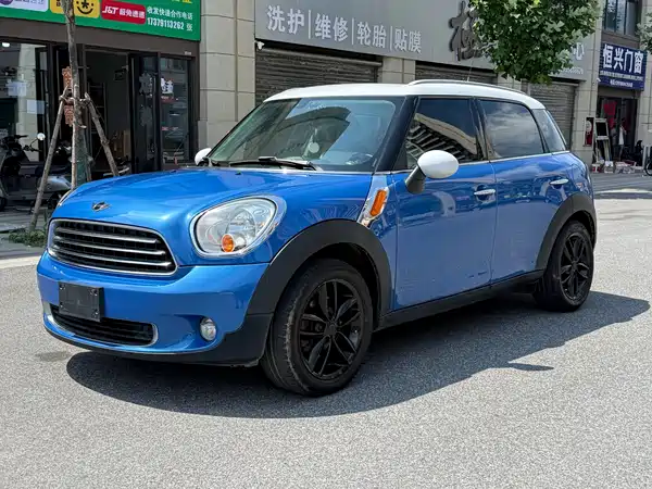 MINI Countryman 2012