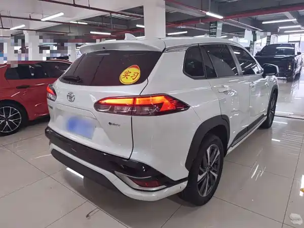 Toyota Frontlander 2025