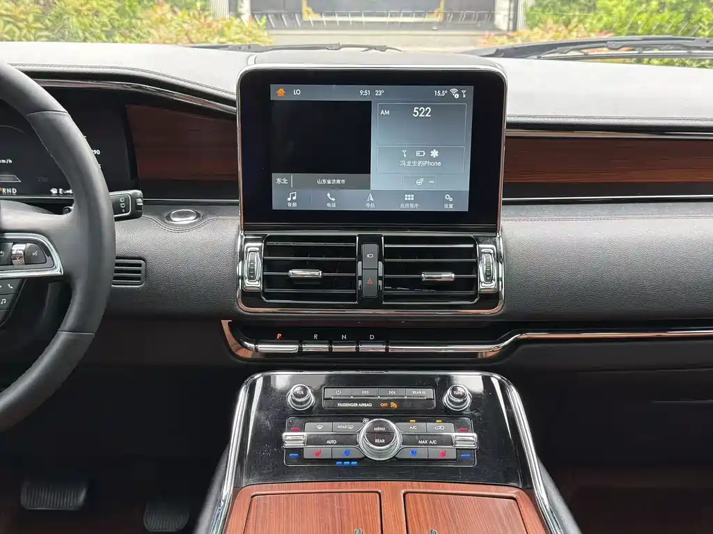 Lincoln Navigator 2019 — фото 16