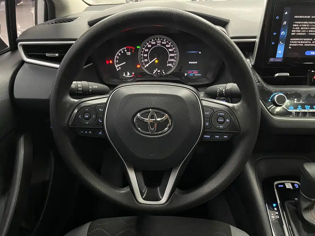 Toyota Corolla 2023 — фото 14