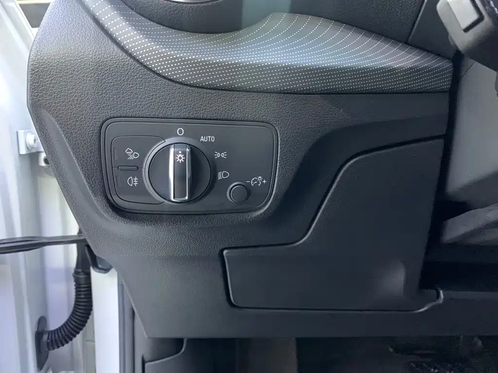 Audi Q2L 2022