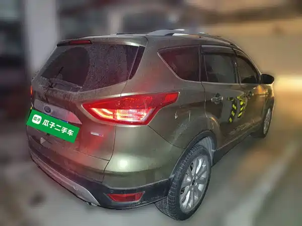 Ford Kuga 2015