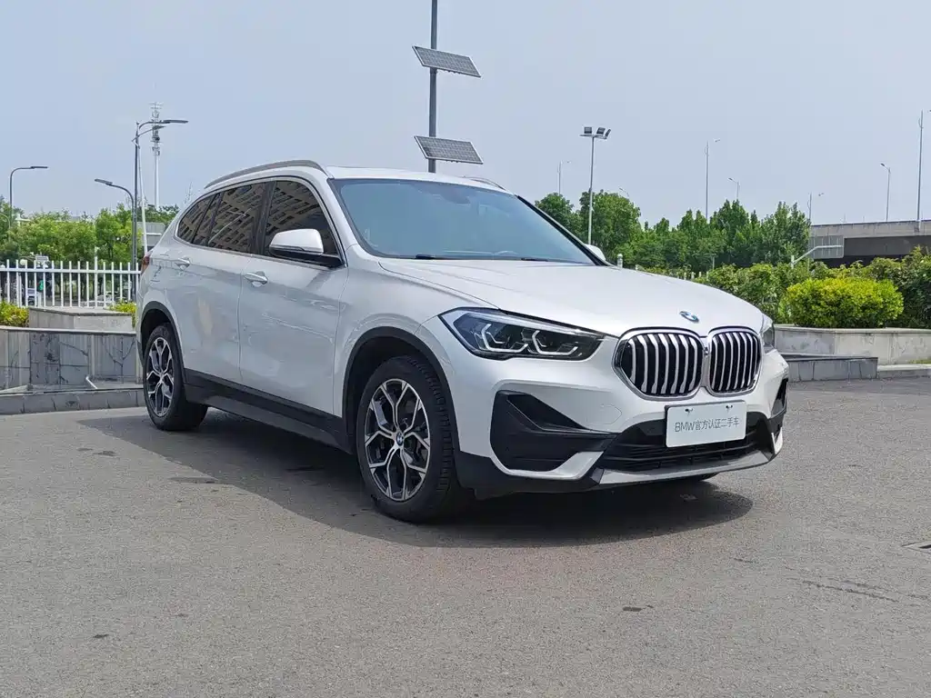BMW X1 2023 — фото 3