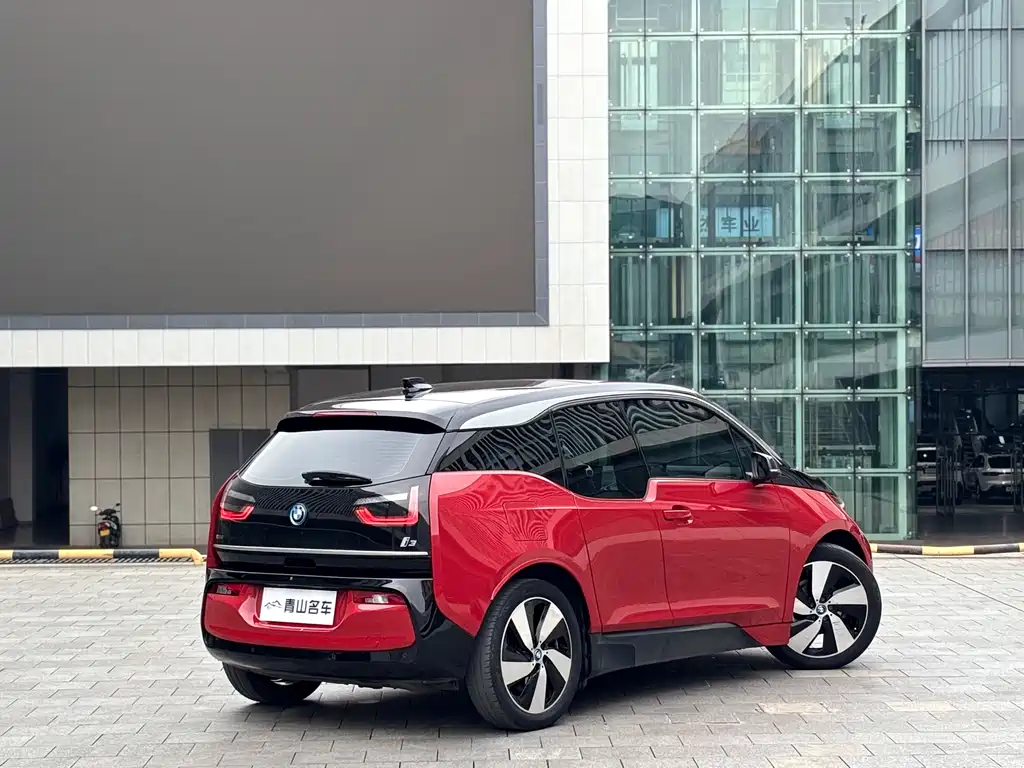 BMW i3 2019 — фото 17