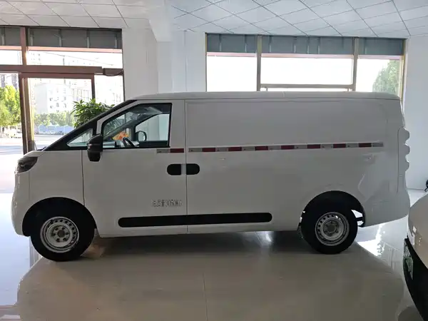 Maxus Dana V1 2023