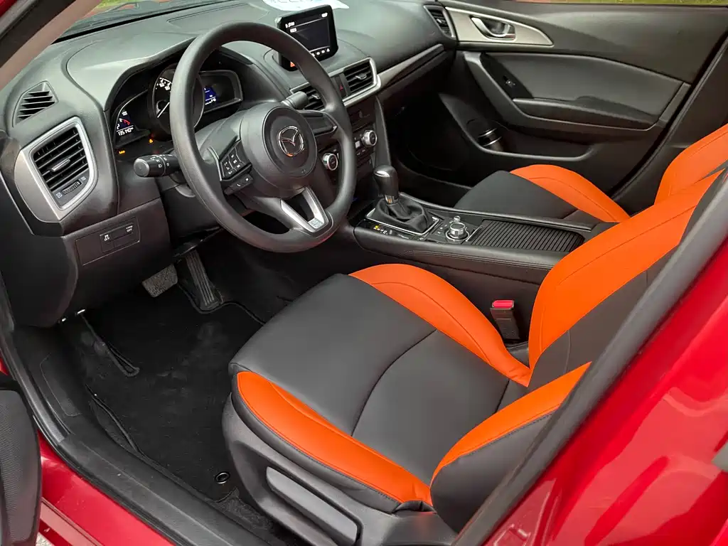 Mazda 3 Axela 2018