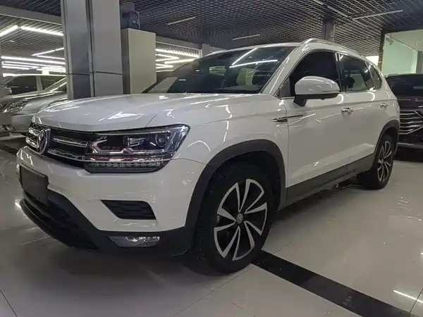 Volkswagen Tharu 2019