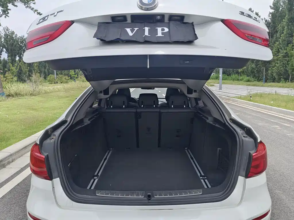 BMW 3 Series GT 2019 — фото 11