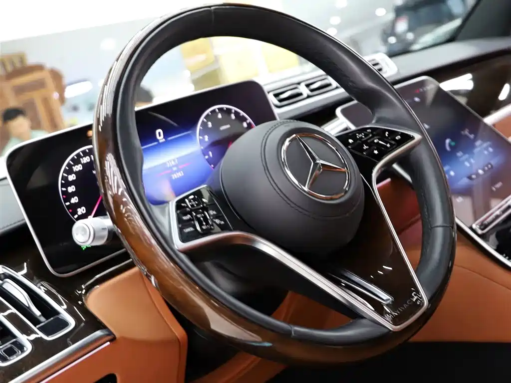 Mercedes-Benz S-Class 2024 — фото 11