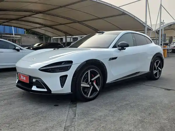 Xiaomi YU7 2025
