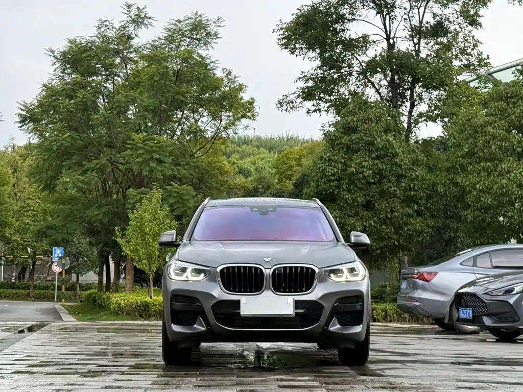 BMW X3 2021 — фото 2