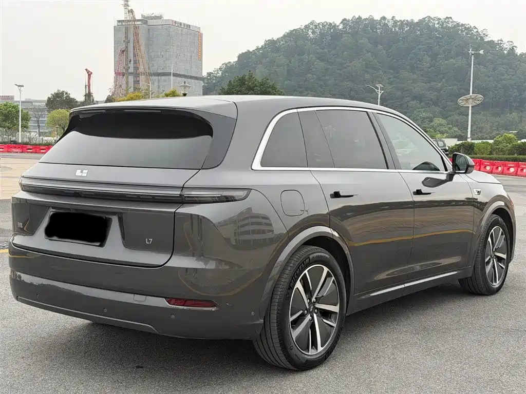 Li Auto Li L7 2024