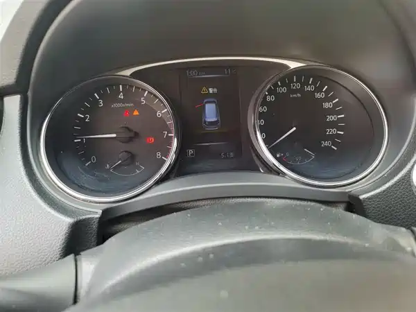 Nissan X-Trail 2014