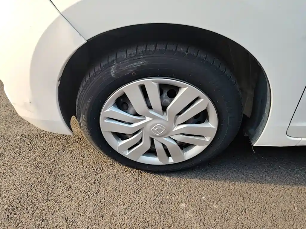 Honda Fit 2017 — фото 23