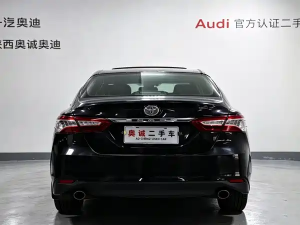 Toyota Camry 2019