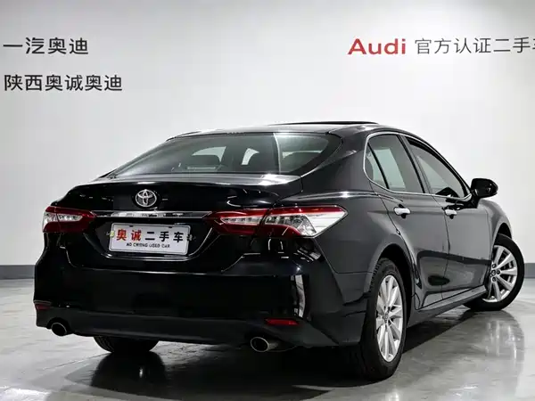 Toyota Camry 2019