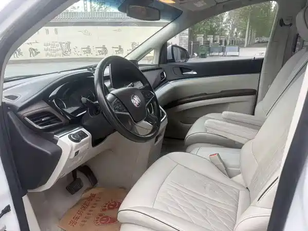 Buick GL8 2022
