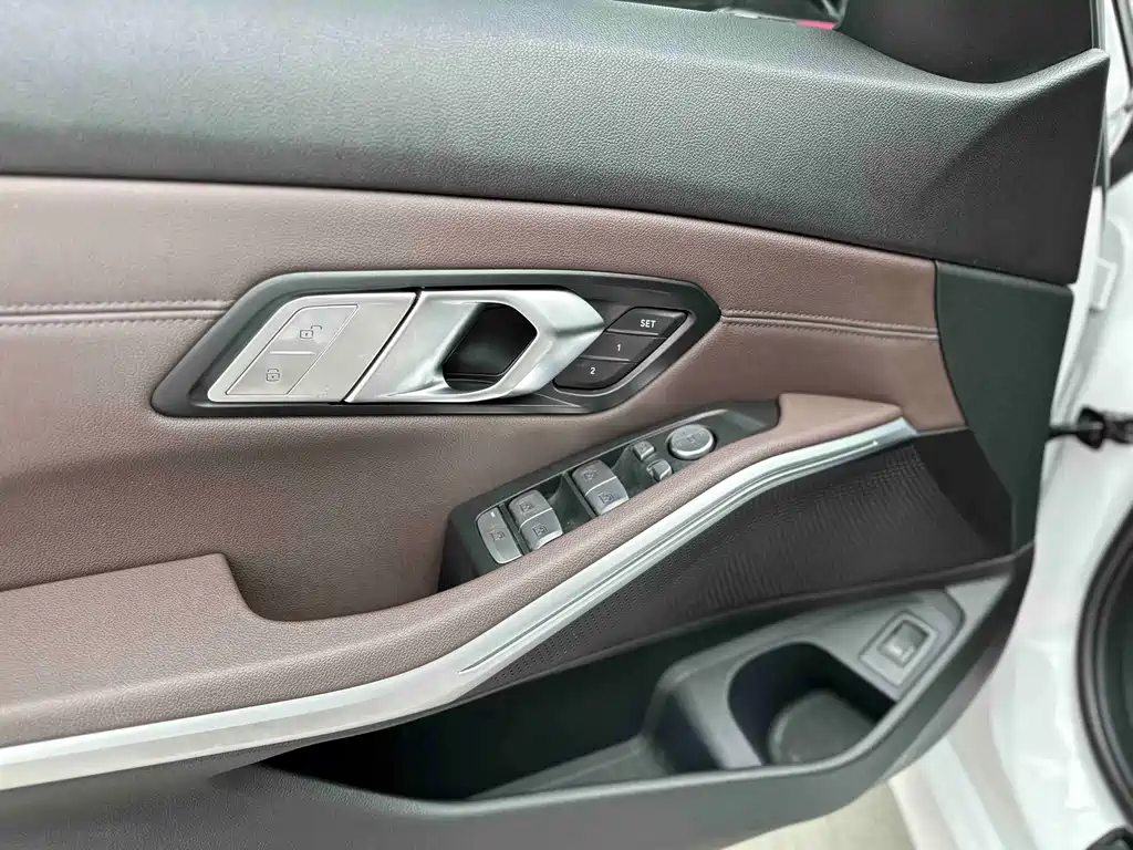 BMW 3 Series 2020 — фото 13