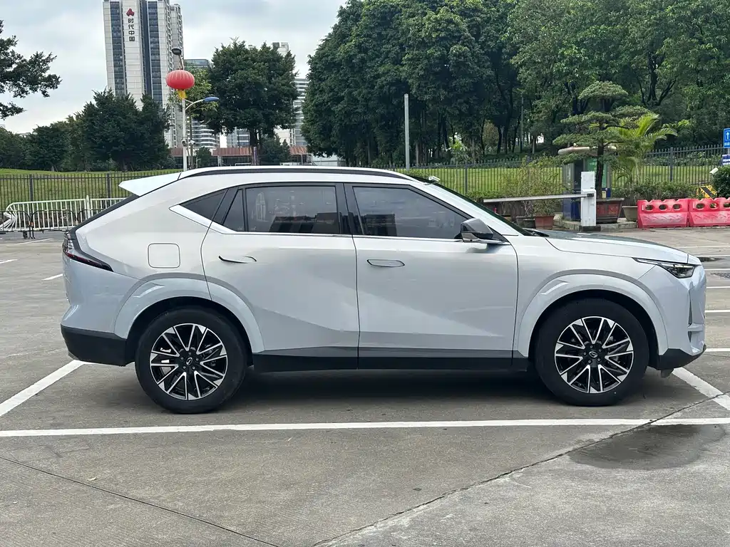 GAC Trumpchi GS4 2024 — фото 27