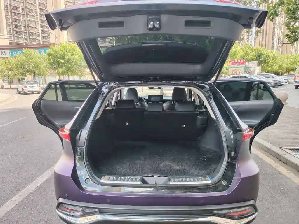 Toyota Harrier 2022 — фото 11