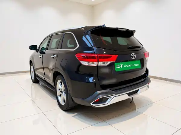 Toyota Highlander 2019