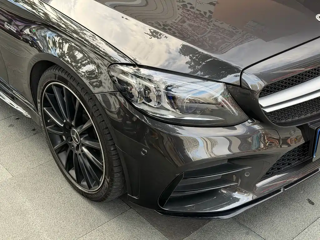 Mercedes-Benz C-Class AMG 2023 — фото 25